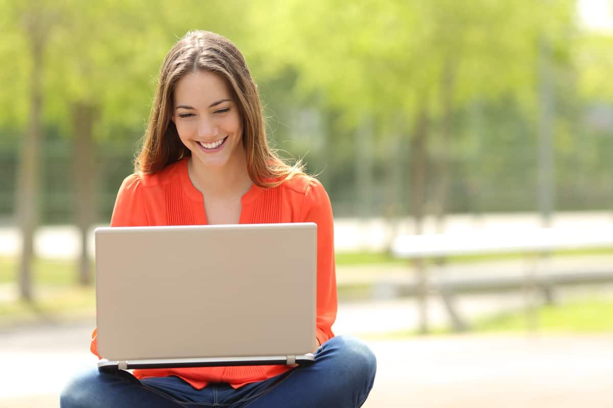 Good Online Jobs For Teens: Advantages and Examples of Online Tutoring Jobs for Teens